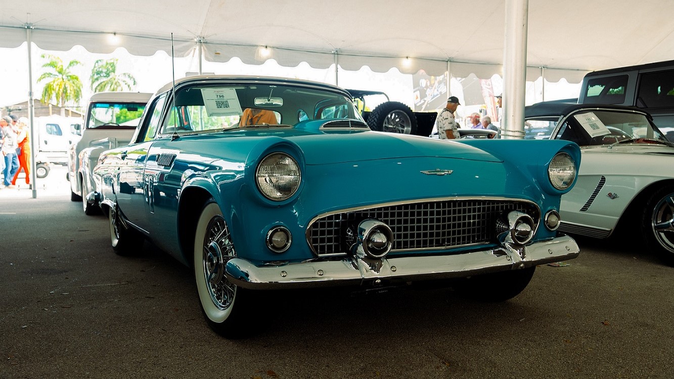 Interesting Find: 1956 Ford Thunderbird Convertible