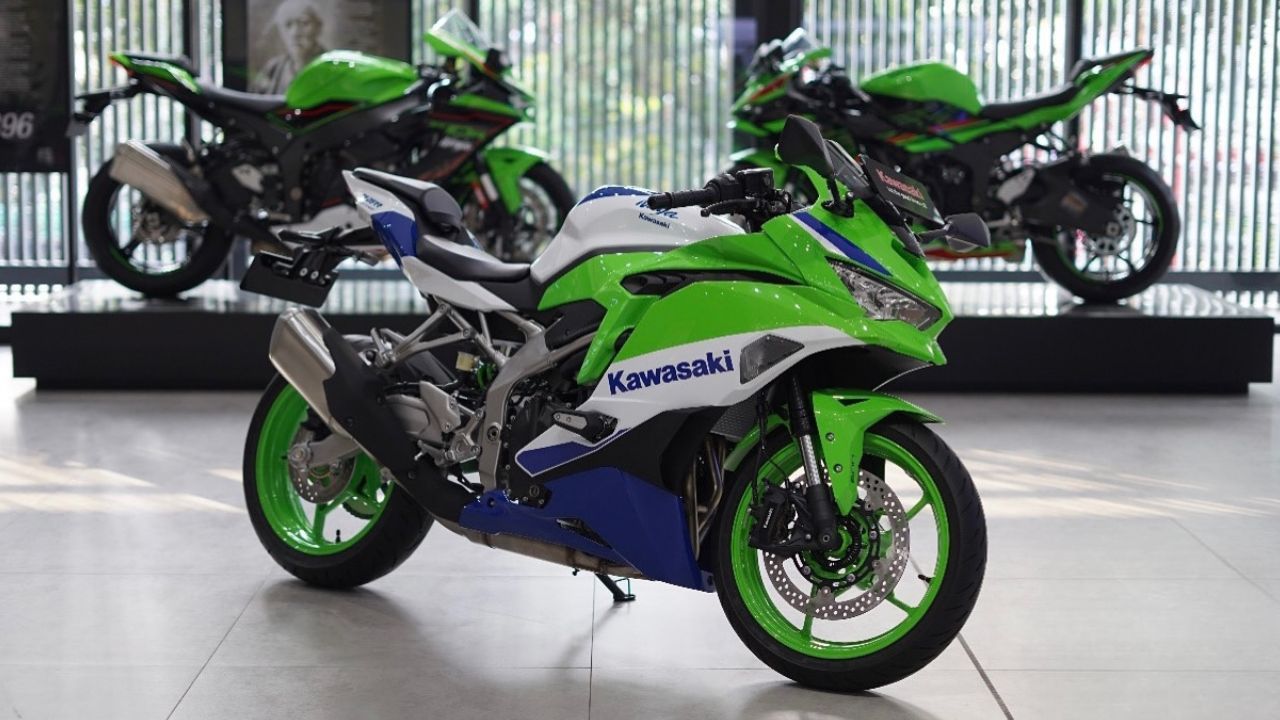 Kawasaki Ninja Zx 25Rr 40Th Anniversary Edition