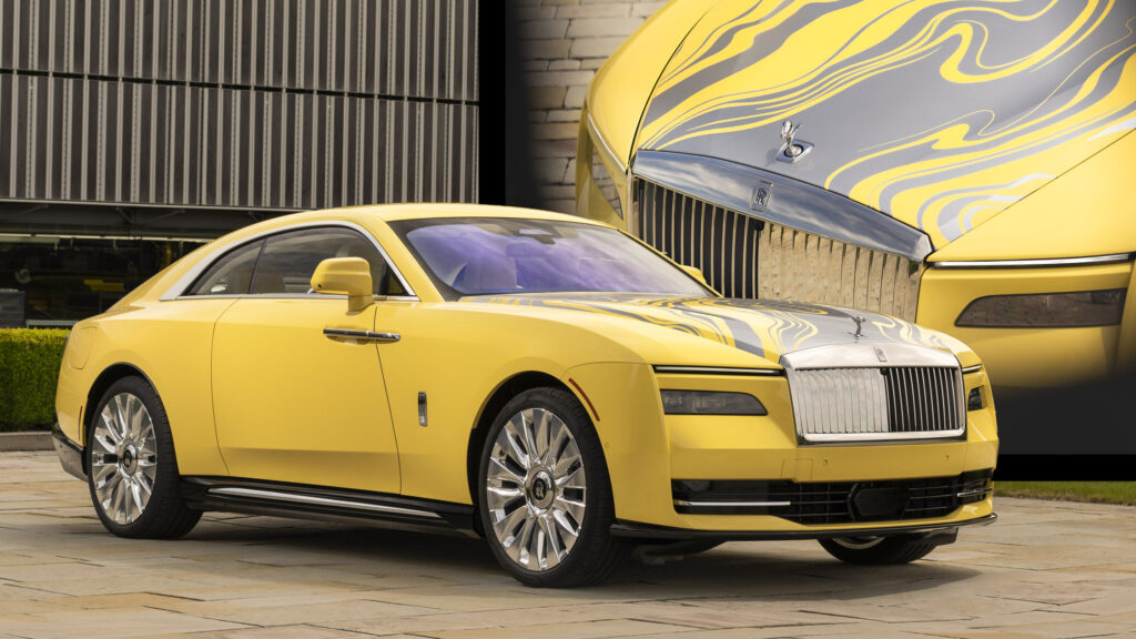  Rolls-Royce Ghost Semaphore looks like someone splashed paint on the hood