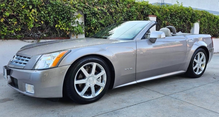 Autohunter Spotlight: 2005 Cadillac Xlr