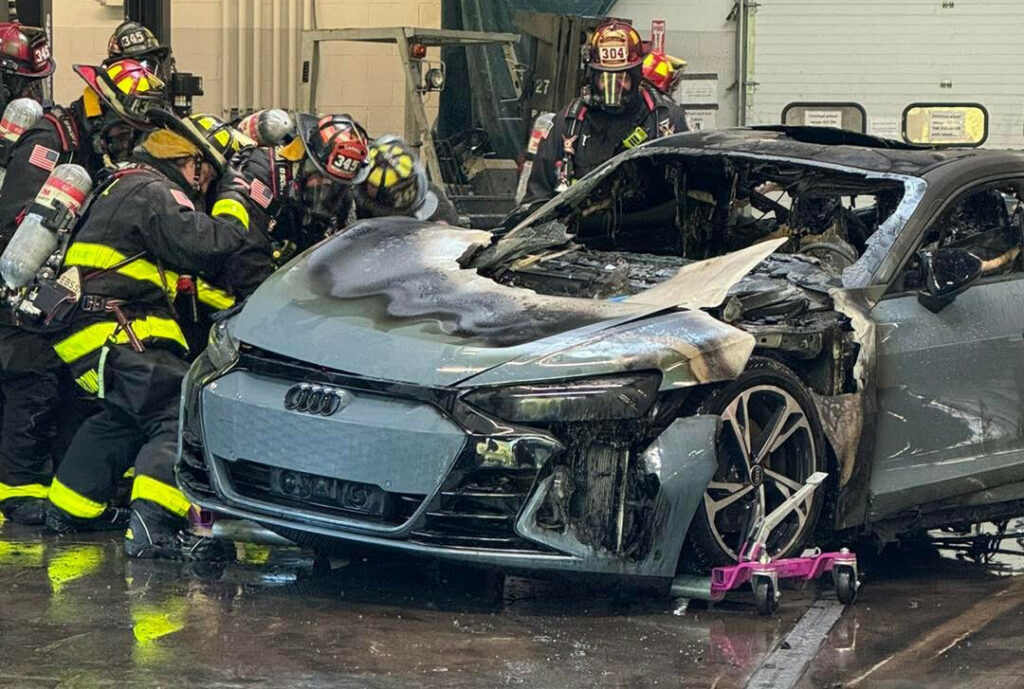  Audi E-Tron Gt Catches Fire In Dealership