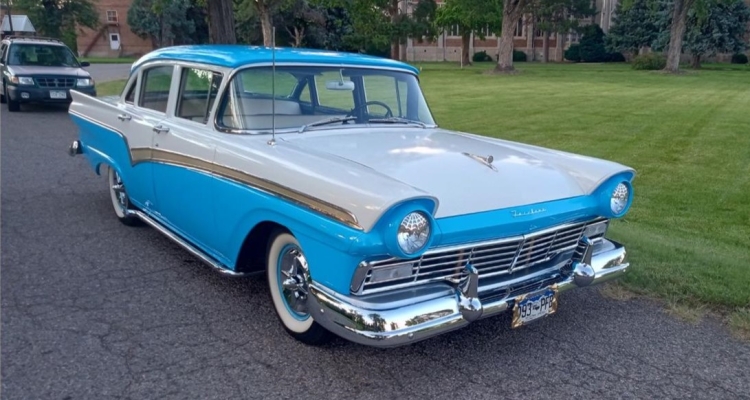 Daily Pick: 1957 Ford Custom 300 Sedan