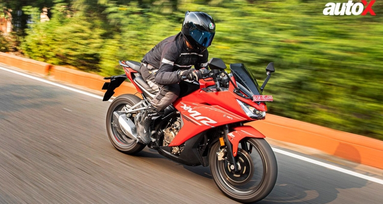 Flipkart Big Billion Days Sale: Hero Karizma XMR, Jawa 42,