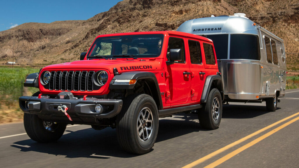  2025 Jeep Wrangler will no longer have manual windows, and V6 models will be equipped with manual transmission