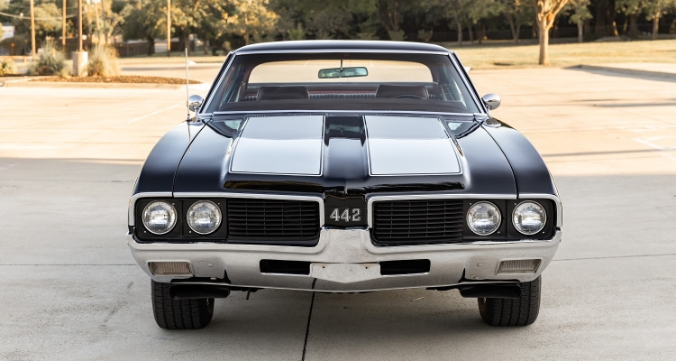 Autohunter Spotlight: 1969 Oldsmobile 4-4-2 W-30