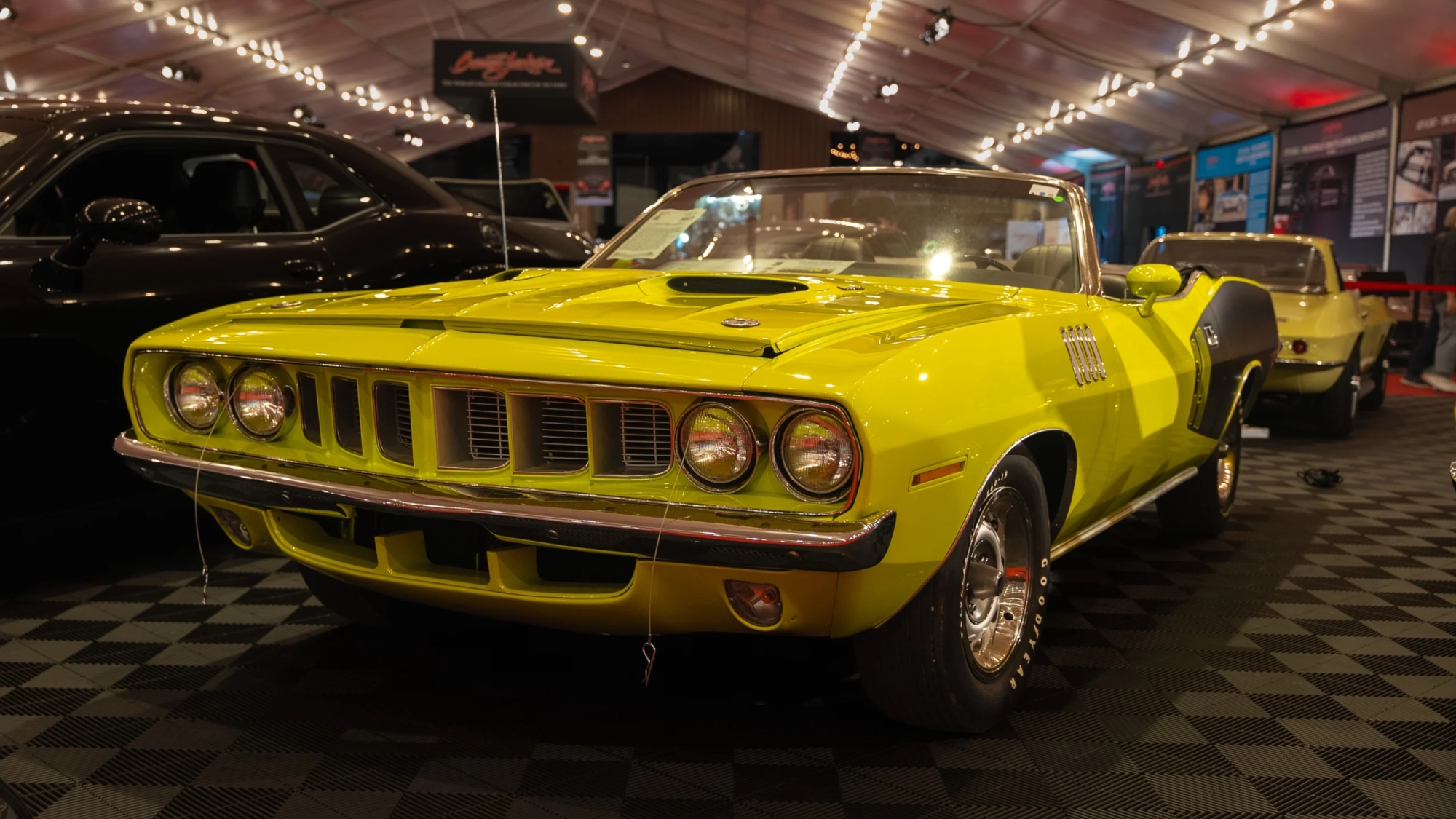 Interesting Find: 1970 And 1971 Plymouth Cuda