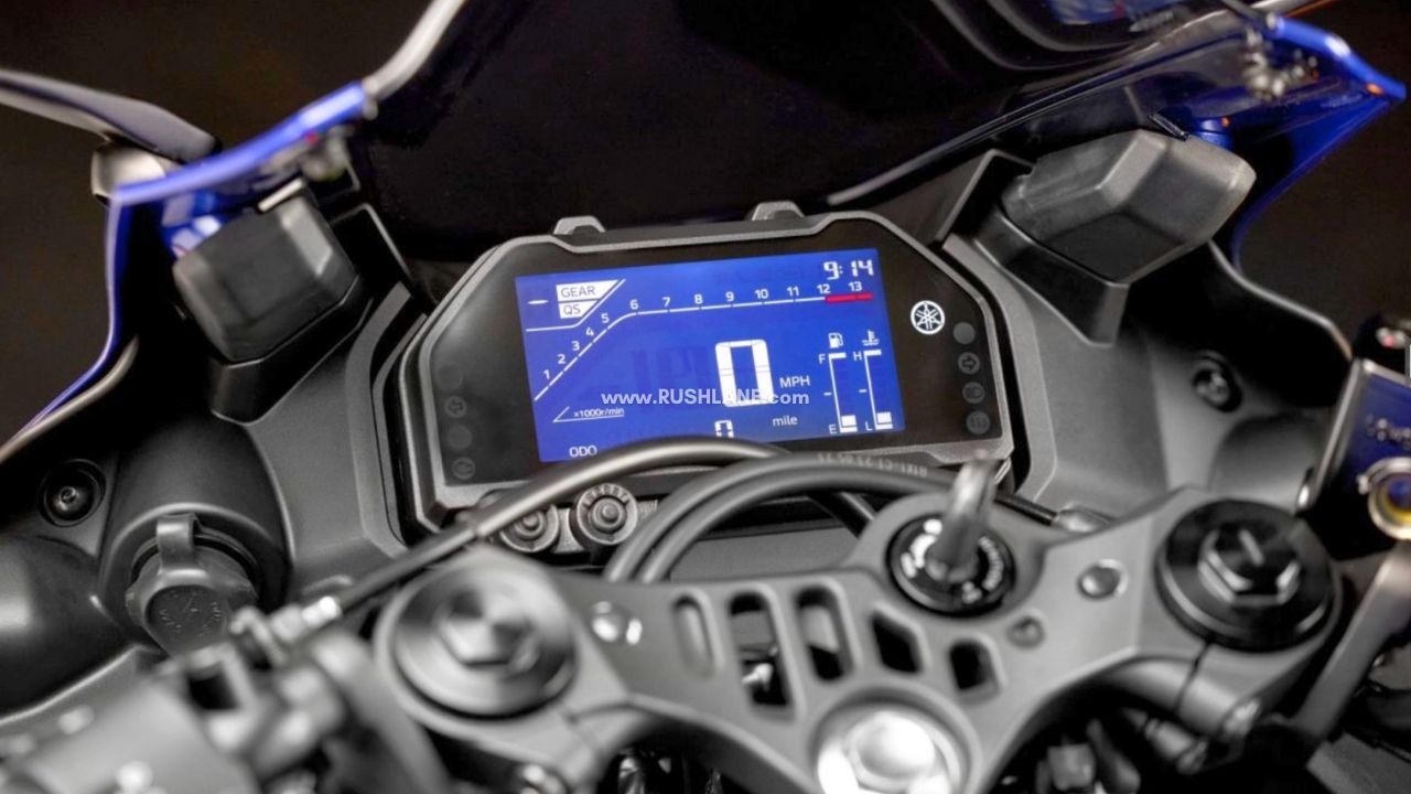 New Yamaha R3 Cluster