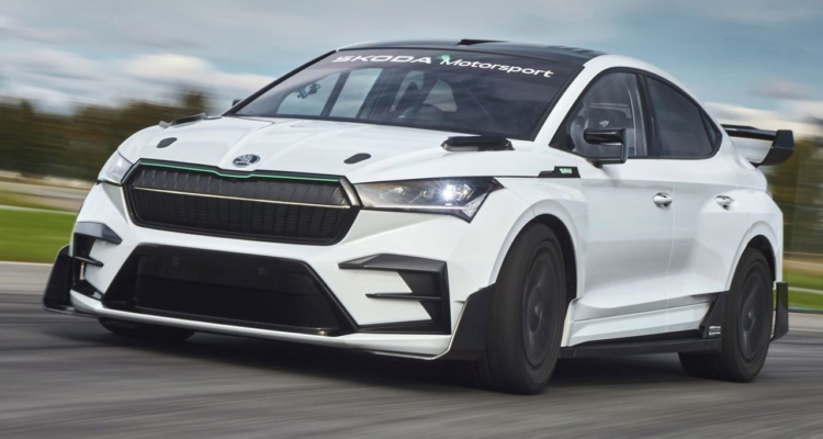 Skoda Enyaq RS Race Concept 1