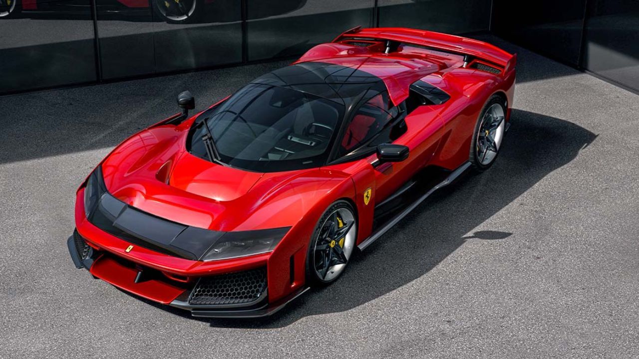 Ferrari F80 Front