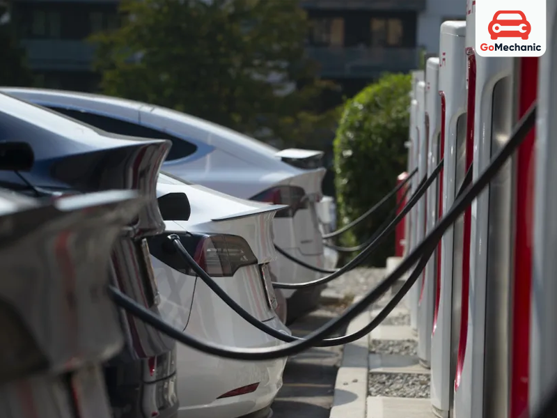 The Dilemma of Hybrid vs. Plug-in Hybrid Electric Vehicles