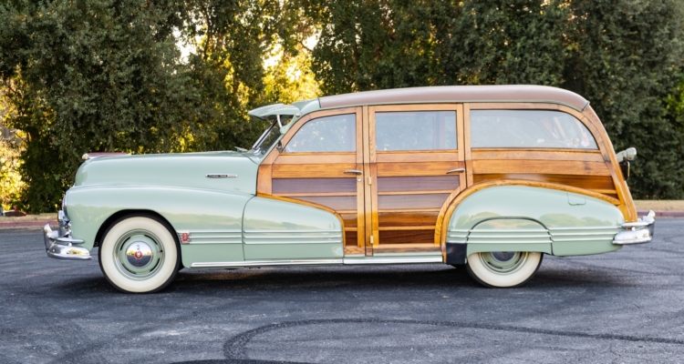 Autohunter Spotlight: 1946 Pontiac Streamliner