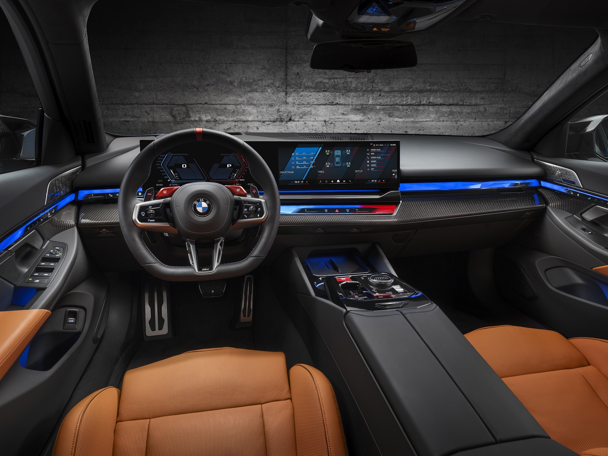 2025 BMW M5 interior