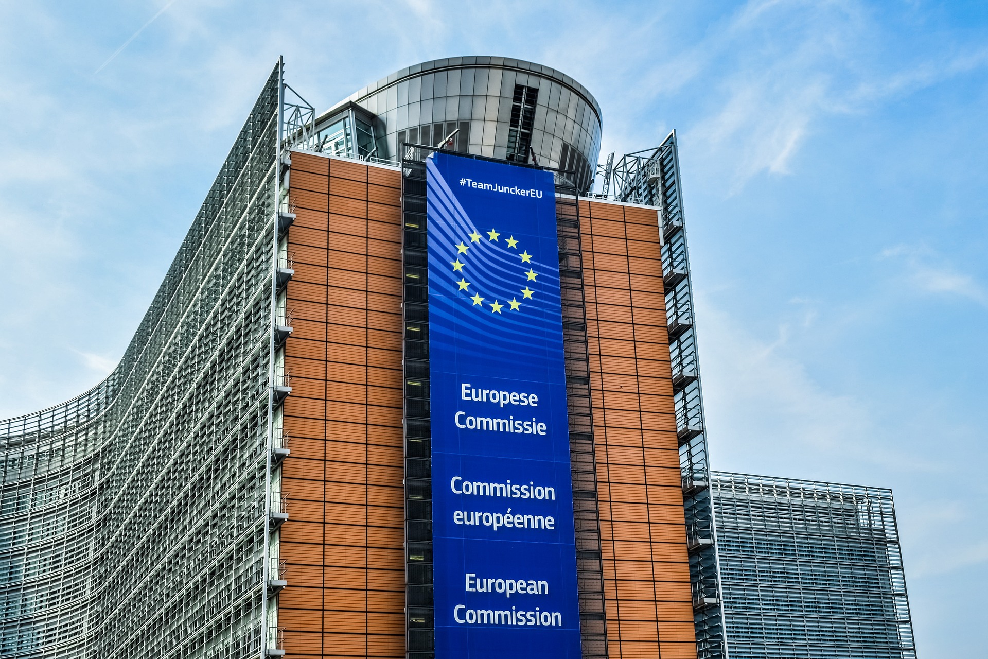 European Commission Decides To Register Imported Products