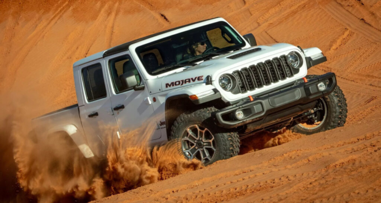 Jeep Gladiator Sales Drop, Union Blames 4Xe Plug-In