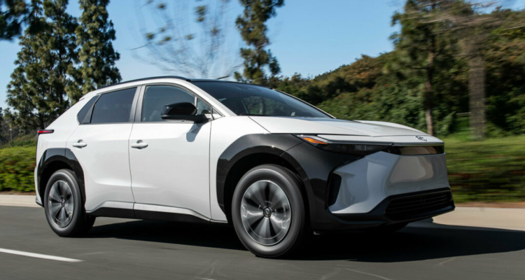 Toyota Slams California'S Ev Mandate As 'Impossible', Pushes To