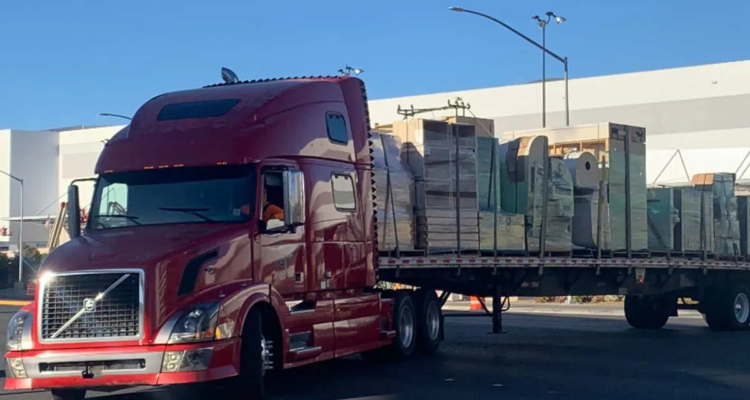 Truck Driver Shortage Creates Show Logistics Challenges »