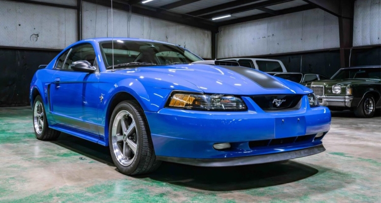 2003 Ford Mustang Mach 1