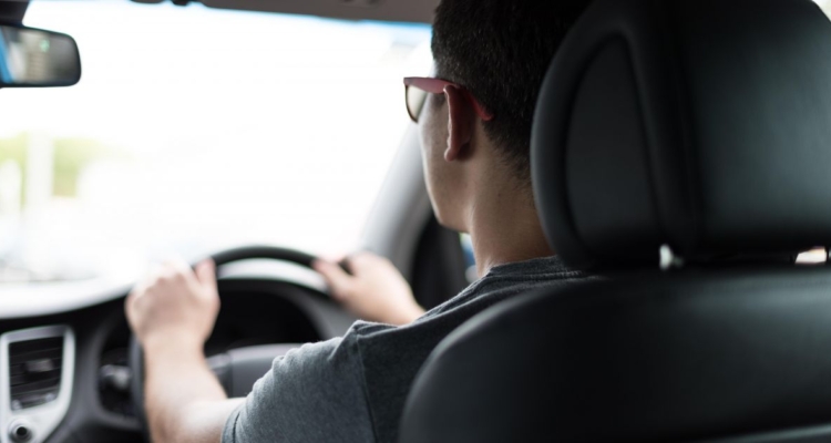 Overconfident men pose road safety risks, study finds