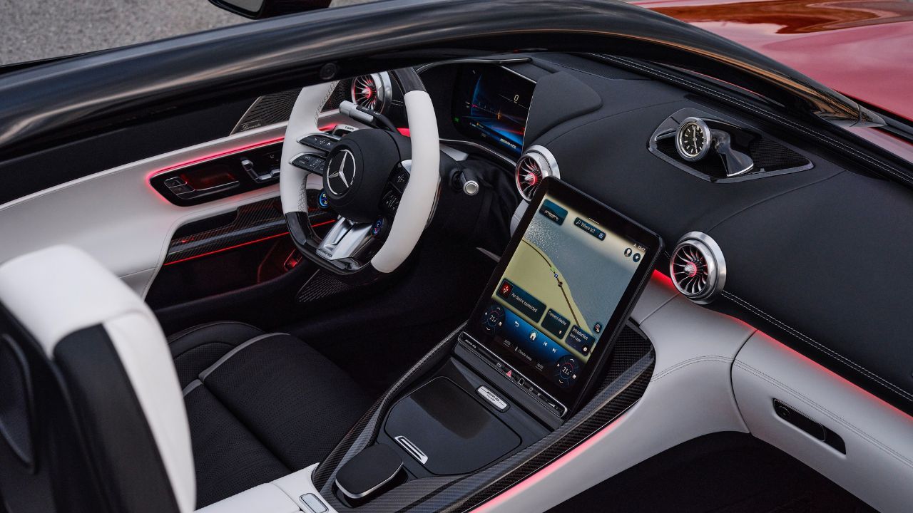 Mercedes AMG PureSpeed ​​interior