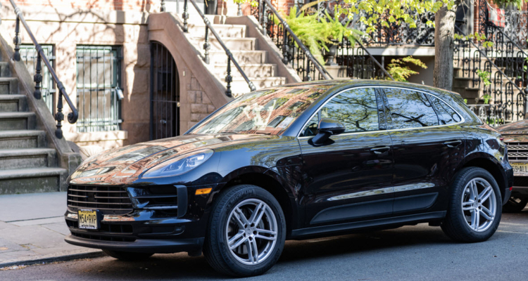 Porsche Macan Car