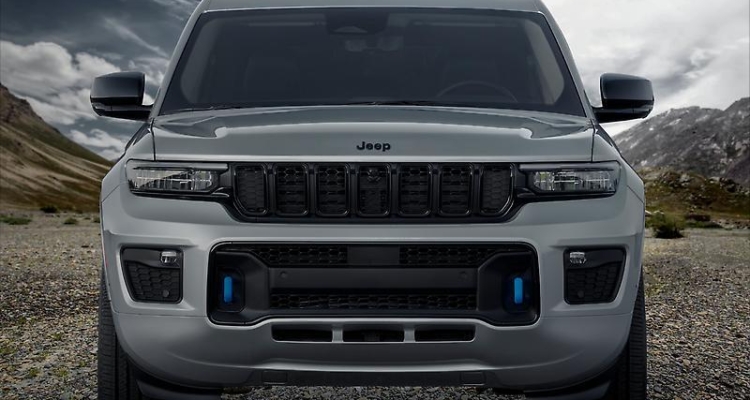 FCA Canada lawsuit claims Jeep 4xe vehicles are dangerous