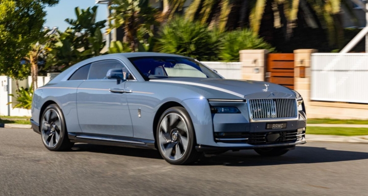 Rolls-Royce isn't having any trouble selling luxury electric cars, so it