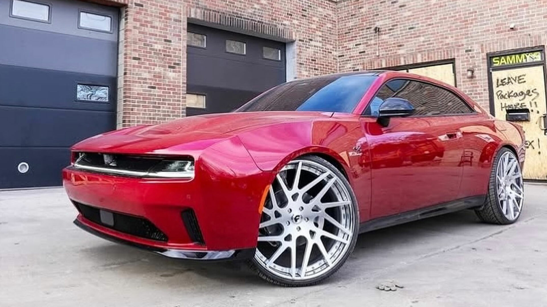 Dodge Charger Daytona Gains 26-Inch Wheels And A Fear Of Speed Bumps